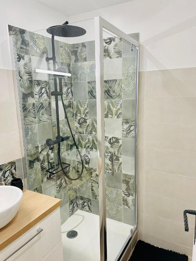 La Saveur Tropicale-Proche Centre Ville-Aeroport Бове Екстериор снимка